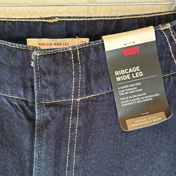 Levi's Ribcage Wide Leg Jeans in Deep Indigo - Picture 2 of 8